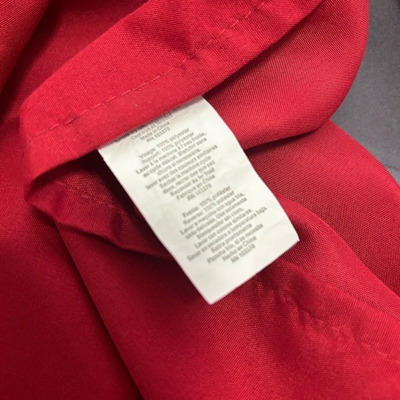 Red and gray 3pc bundle decorative pillow with 2 matching square shams 27”X 27” - Picture 12 of 15